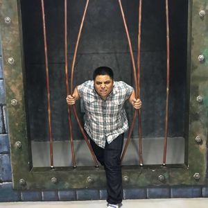 Meet your Posher, Dante